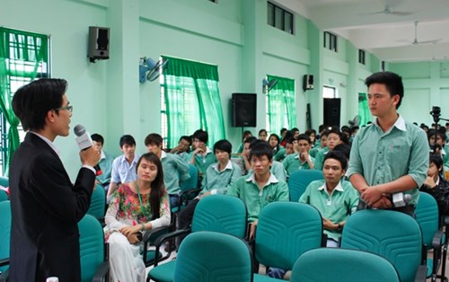 Hội thảo khoa CNTT: Kỹ năng nghề nghiệp và cơ hội việc làm của sinh viên